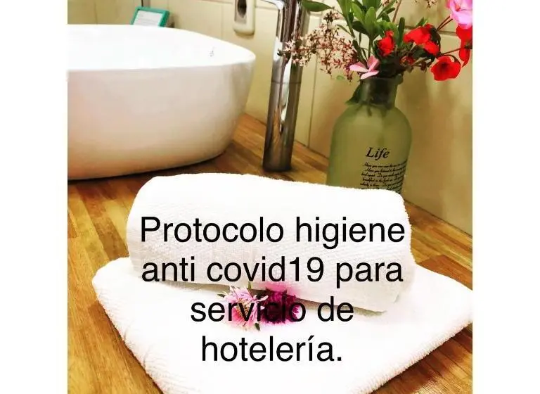 اتاق سه نفره سوپریور با چشم‌انداز دریا, Unique Hotel & Suites