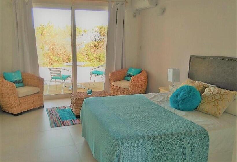 Номер Deluxe, Unique Hotel & Suites