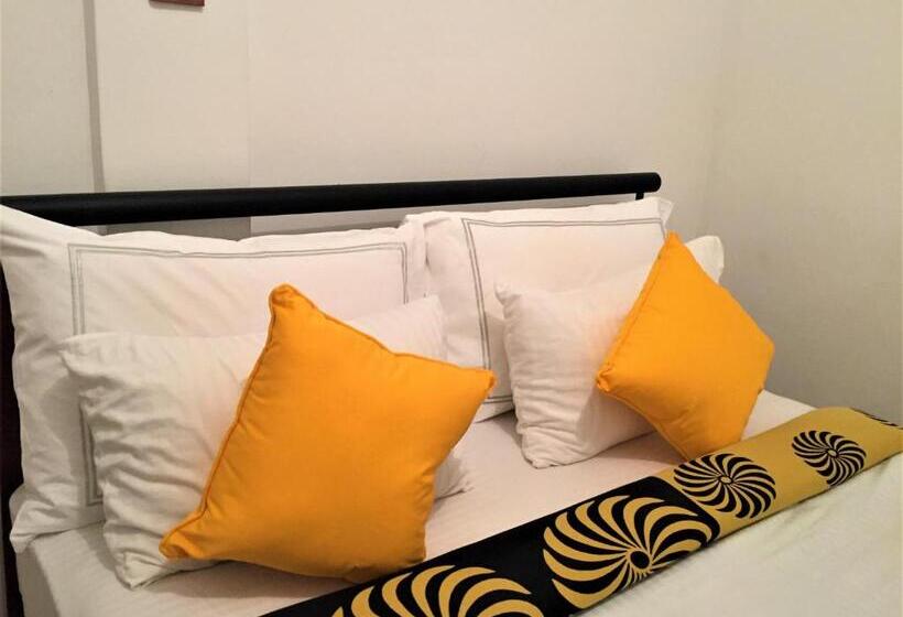 Standard Room, Barcode Residencies   Nuwara Eliya