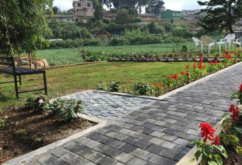 Standard Room, Barcode Residencies   Nuwara Eliya