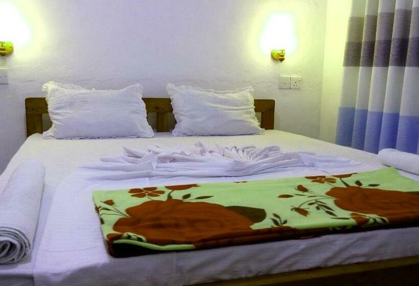 디럭스 룸, Eco Salient View