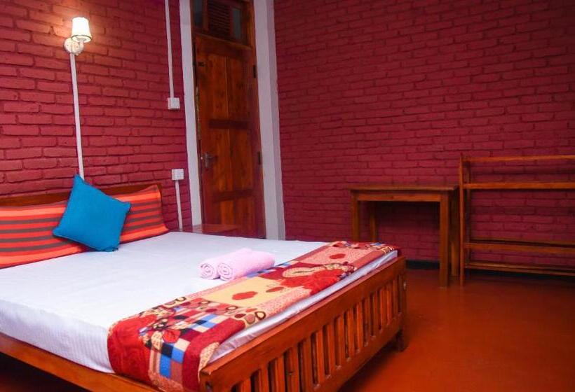 4인용 스탠다드 룸, Eco Salient View