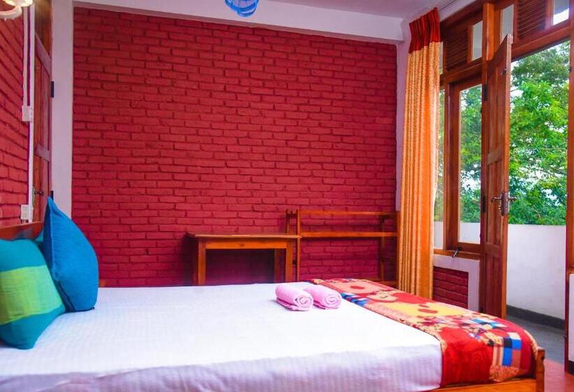 4인용 스탠다드 룸, Eco Salient View