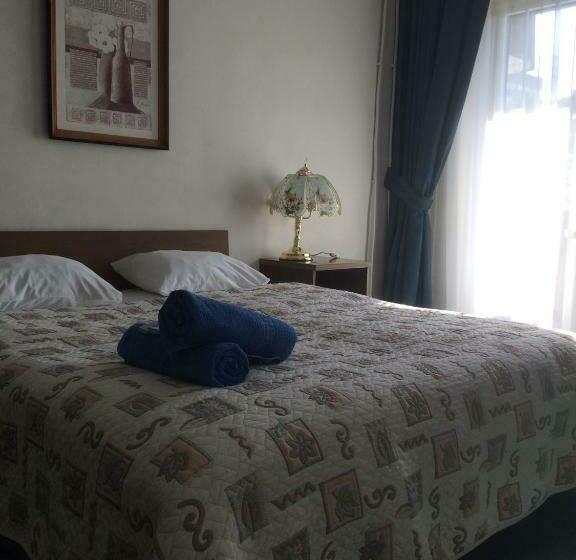 Comfort room with balcony, Mini Hotel Vesna