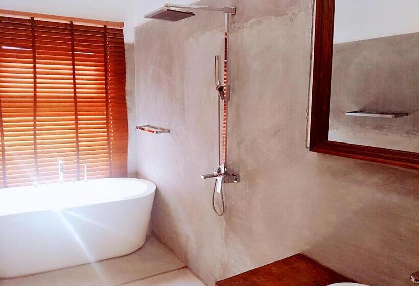 海景豪华三人间, Cardamon Hotel Nilaveli