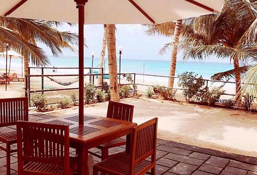 海景豪华三人间, Cardamon Hotel Nilaveli