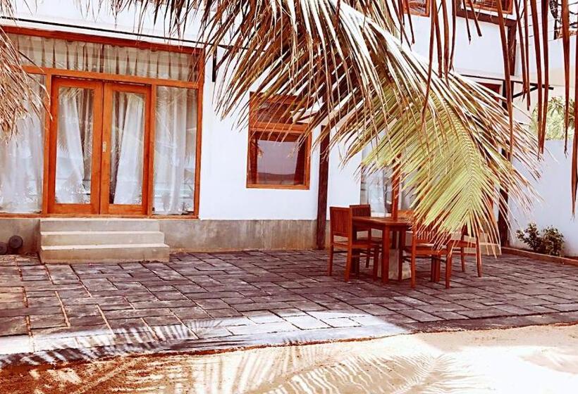 海景豪华三人间, Cardamon Hotel Nilaveli