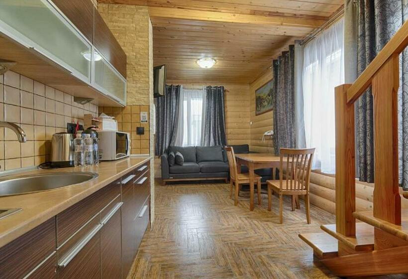 خانه 1 خوابه, F&b Spa Resort