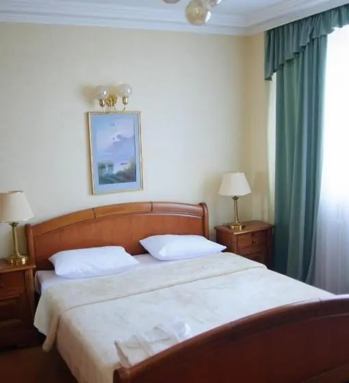 Suite, Dnipro