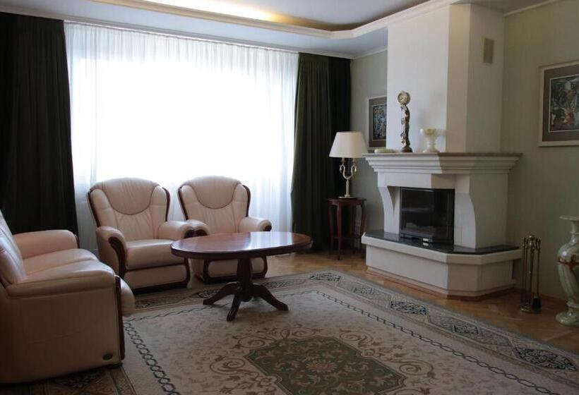 带1个卧室的公寓, Dnipro