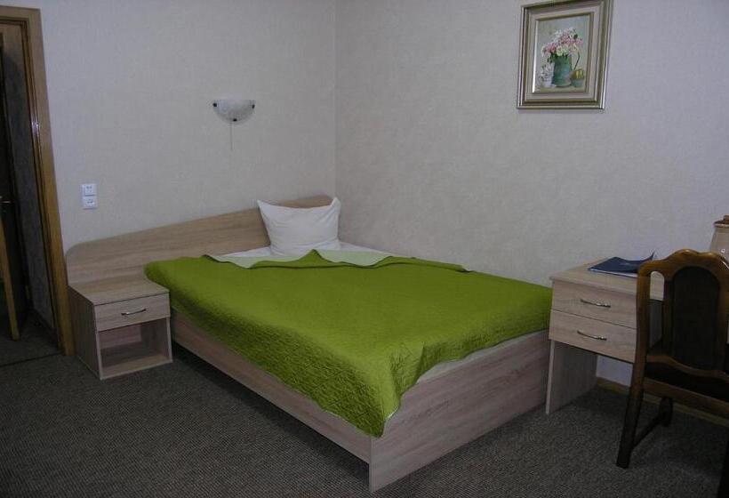 标准单人间, Dnipro