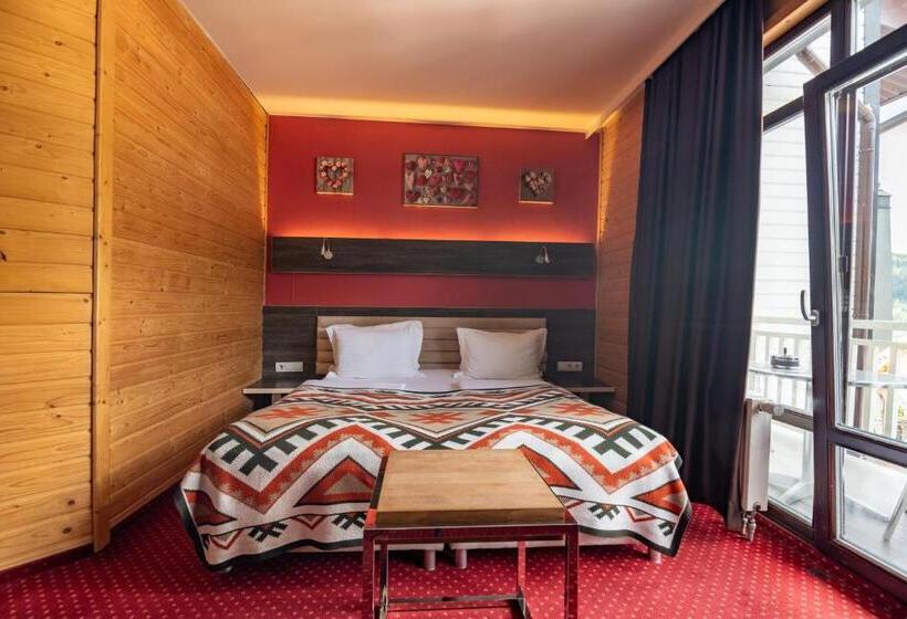 اتاق استاندارد با بالکن, F&b Spa Resort