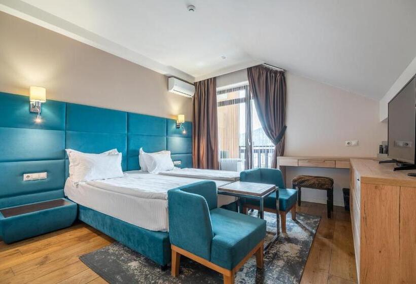 اتاق اکونومی, F&b Spa Resort