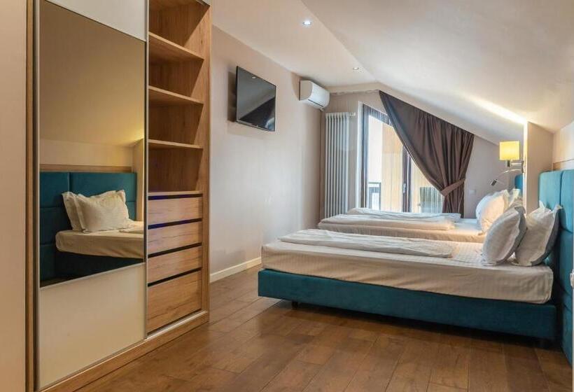 Economy Triple Room, F&b Spa Resort