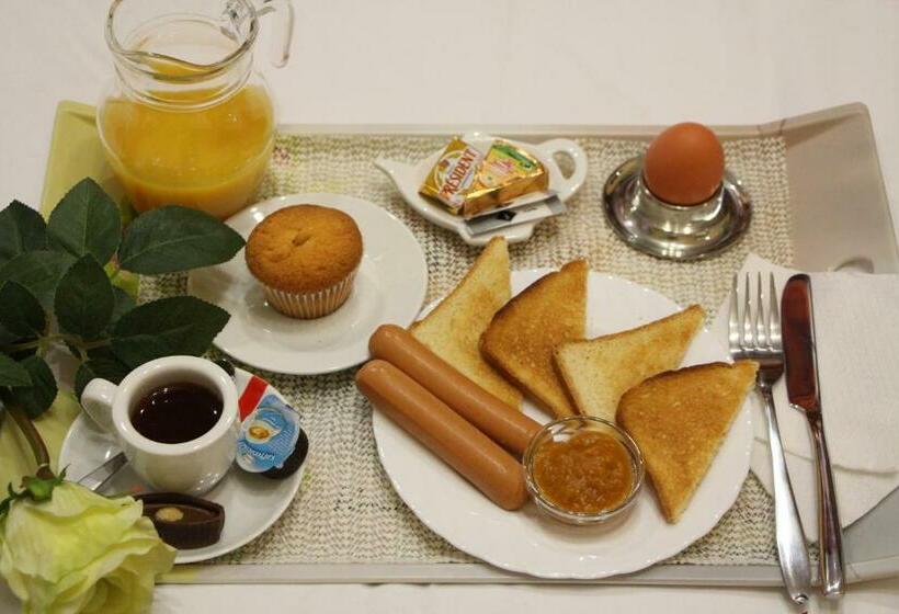 استودیوی استاندارد, Fire Inn