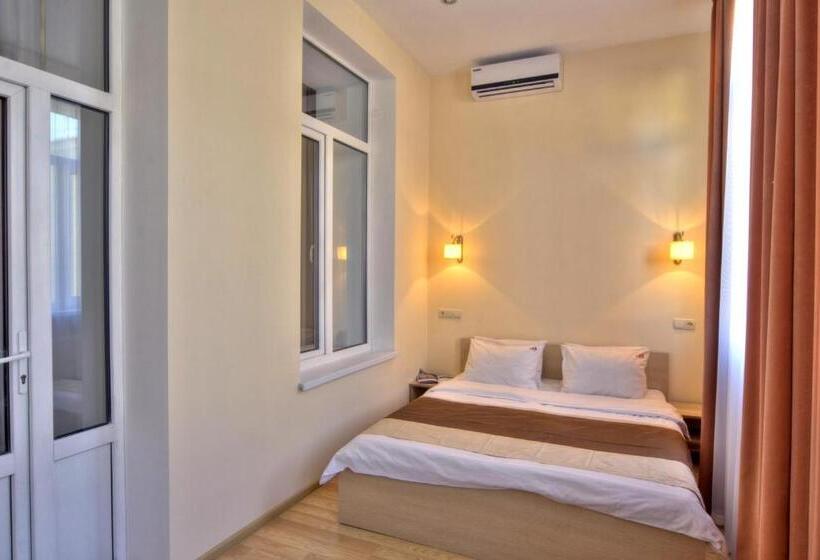 آپارتمان 1 خوابه, Fire Inn