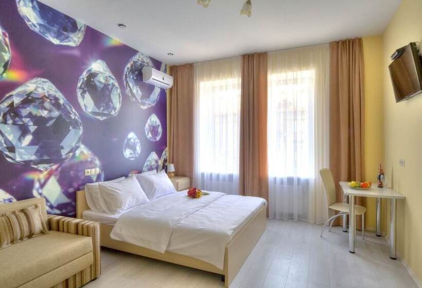 اتاق استاندارد با بالکن, Fire Inn