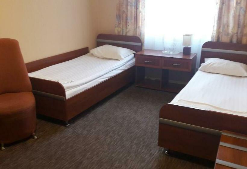 اتاق استاندارد, Izumrud