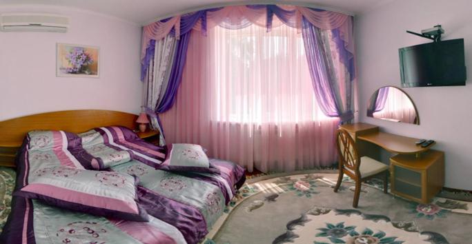 ２ベッドスイートルーム, Kristina