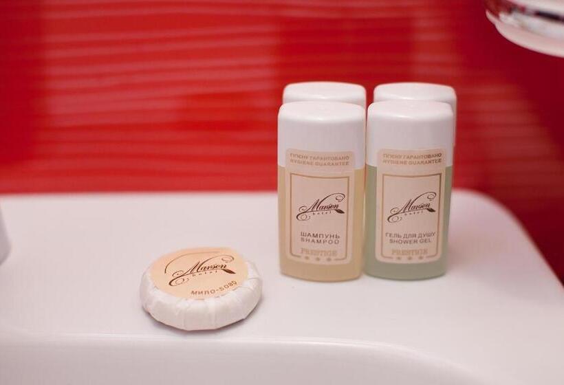 اتاق لوکس با بالکن, Marsen