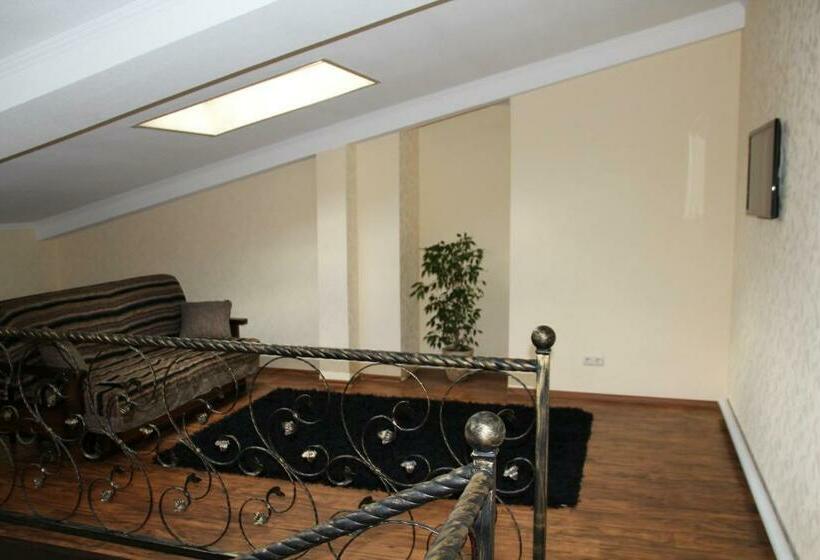 سوییت جونیور, Meduza