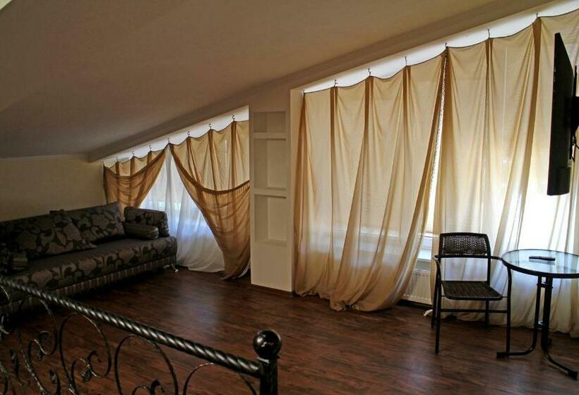 سوییت جونیور, Meduza