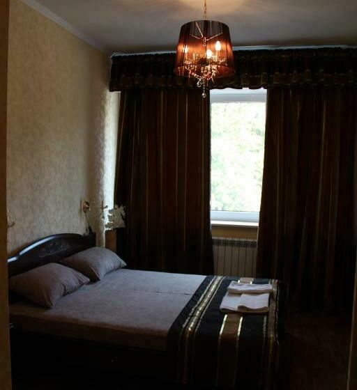 اتاق استاندارد, Meduza