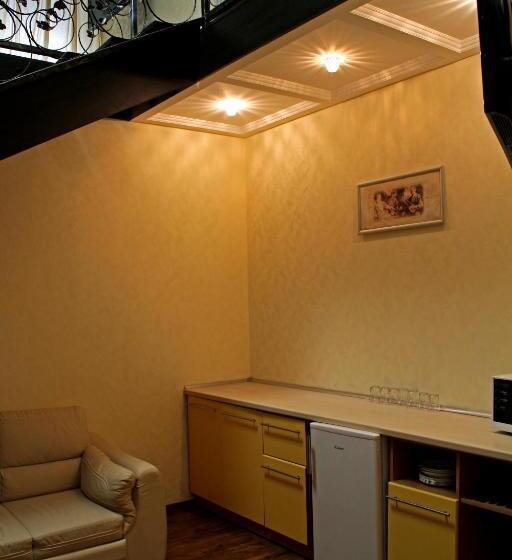 آپارتمان 1 خوابه, Meduza