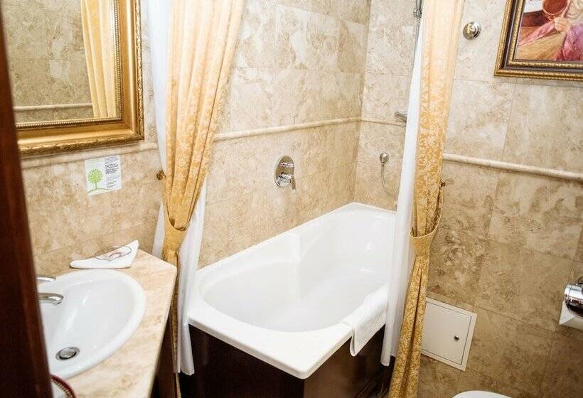 غرفة قياسية, Optima Collection Dnipro