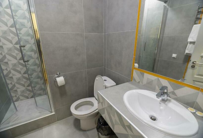 سوییت, Pivdenniy