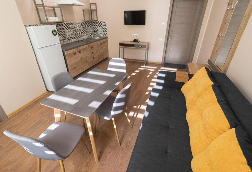 آپارتمان 1 خوابه, Pivdenniy