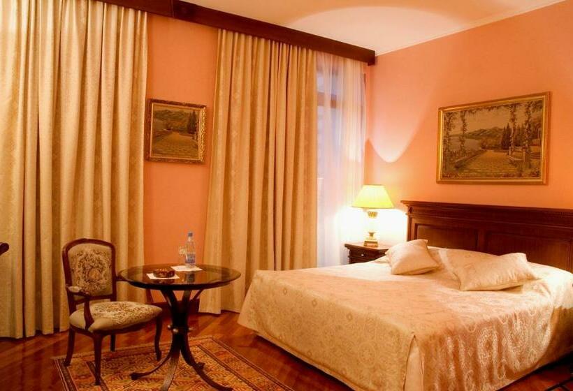 غرفة قياسية, Optima Collection Dnipro