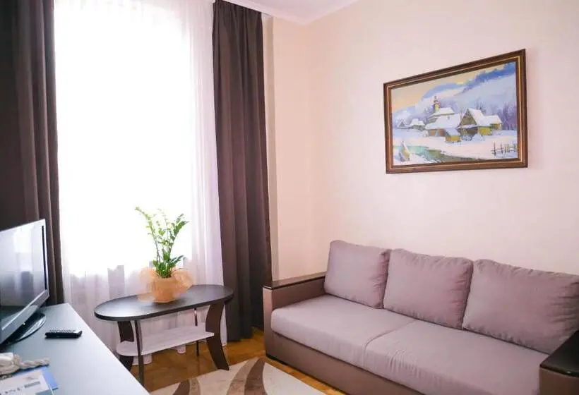 Suite, Star