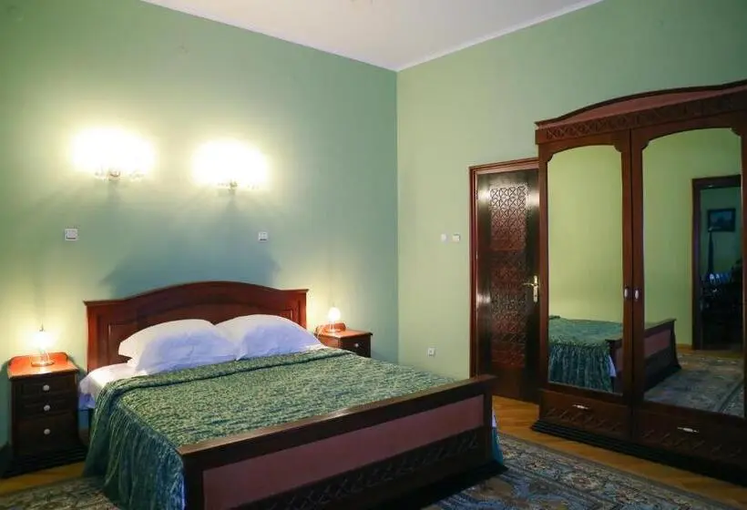 Suite Presidenziale, Star