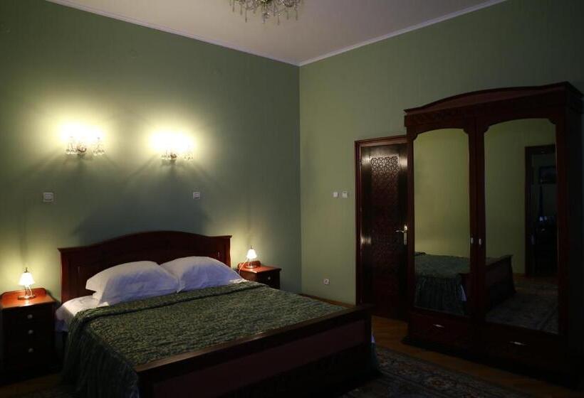 סוויטה נשיאותית, Star