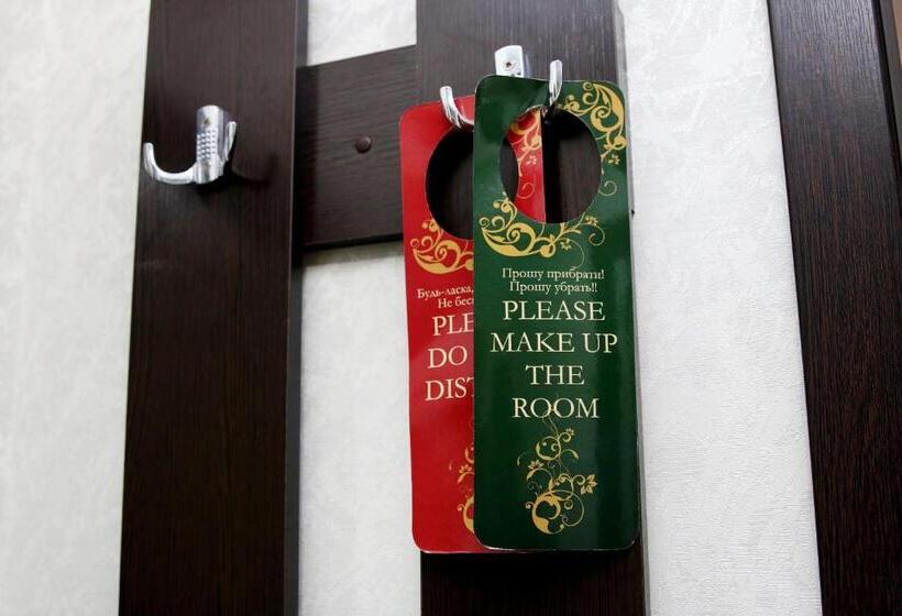 家庭小型套房, Tourist