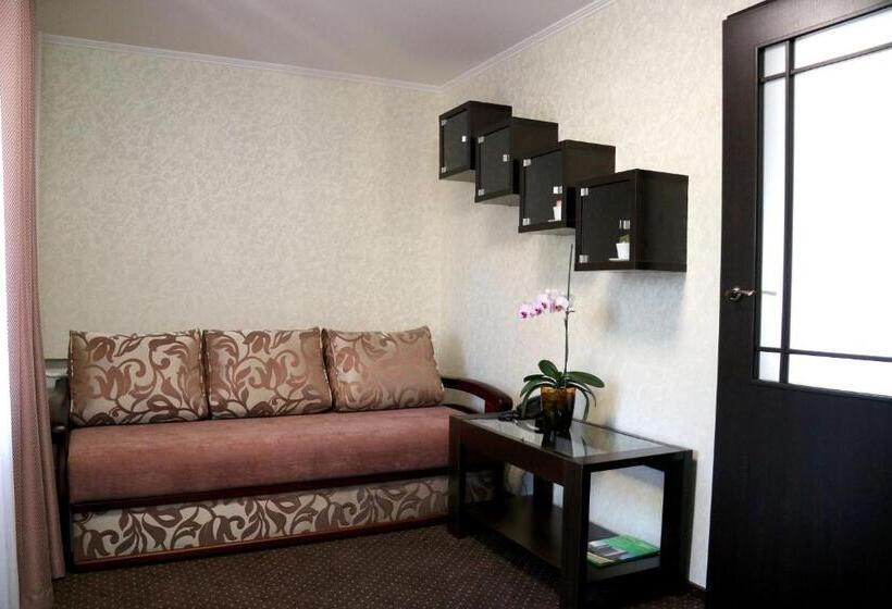 带阳台套房, Tourist