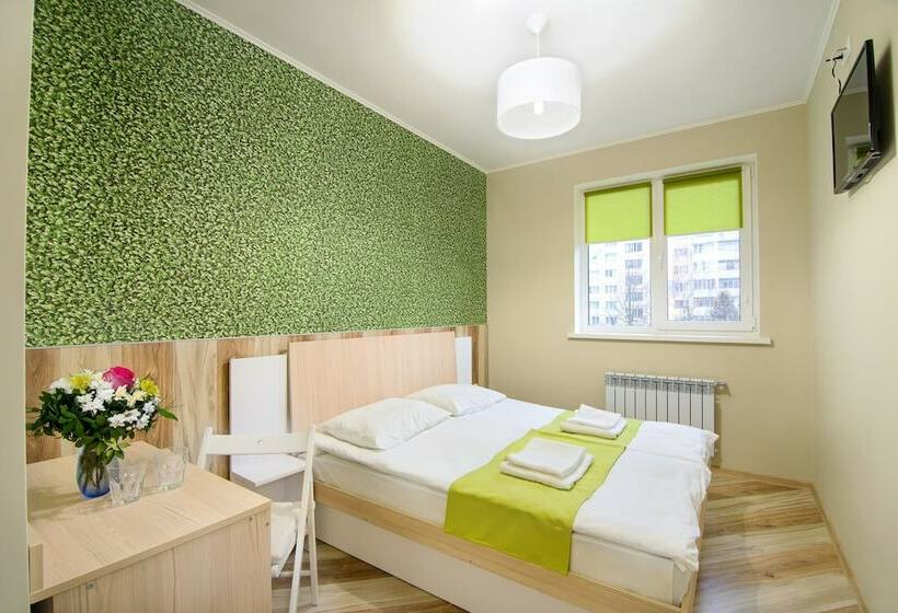 اتاق استاندارد, Urban