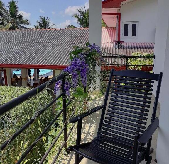 Номер Стандарт Трехместный, Water Nest