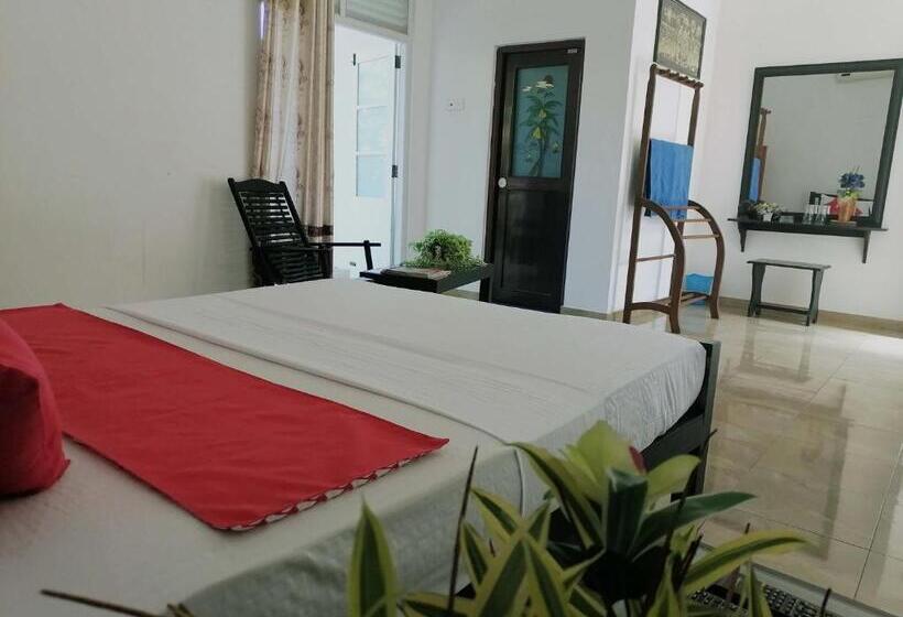 Номер Стандарт, Water Nest