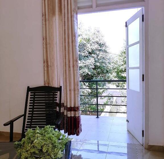 Номер Стандарт, Water Nest