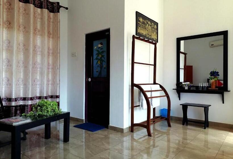 Номер Стандарт, Water Nest