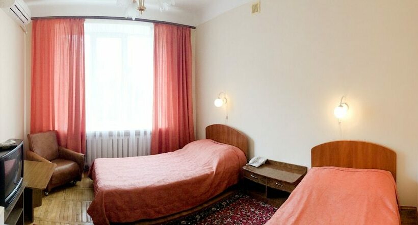 غرفة قياسية, Zhovtneviy