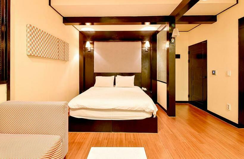 اتاق استاندارد, Airtel