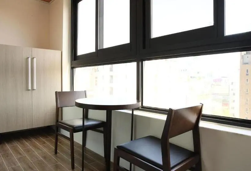 スイート, Residence Hotel Lamia