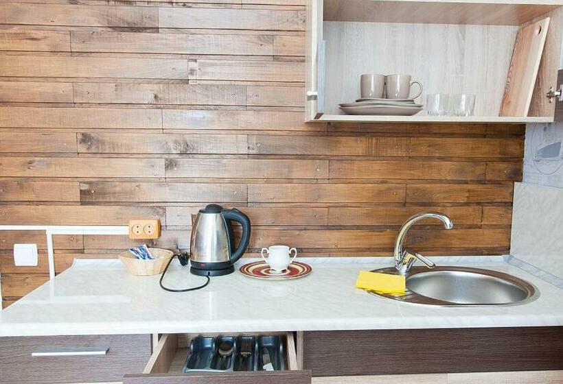 تختخواب در اتاق مشترک, Tsentr Hostel