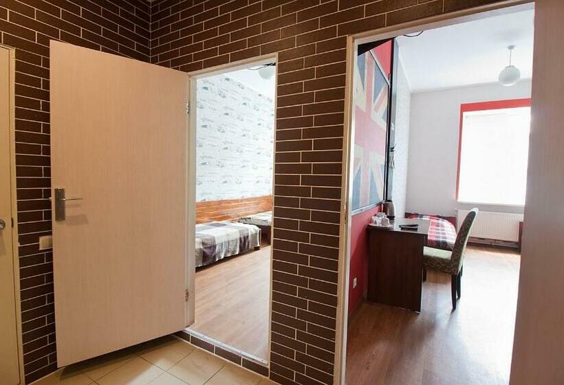 共用房间的床, Tsentr Hostel