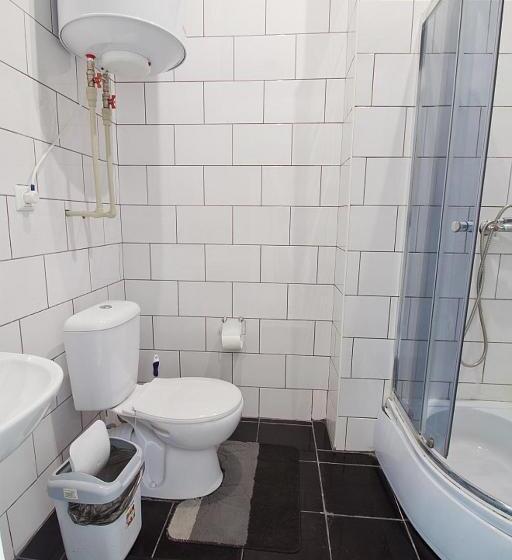 스위트, Tsentr Hostel