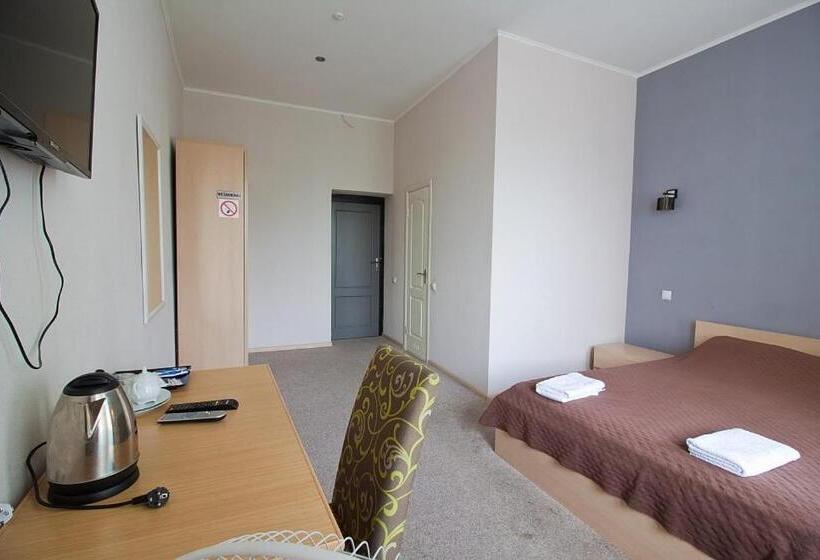 سوییت, Tsentr Hostel