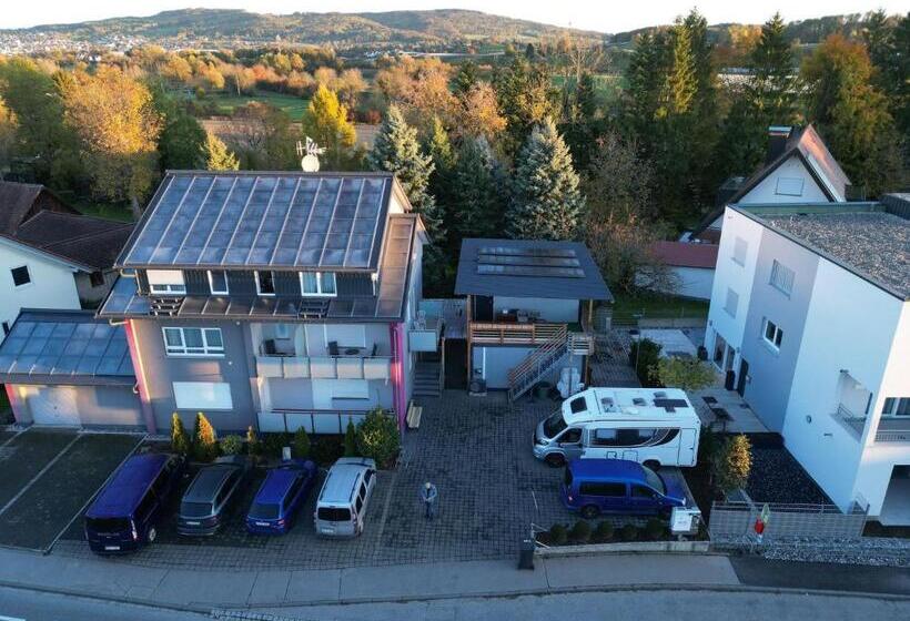 اتاق لوکس, Gästehaus Stock Zimmer Sahnehäuble